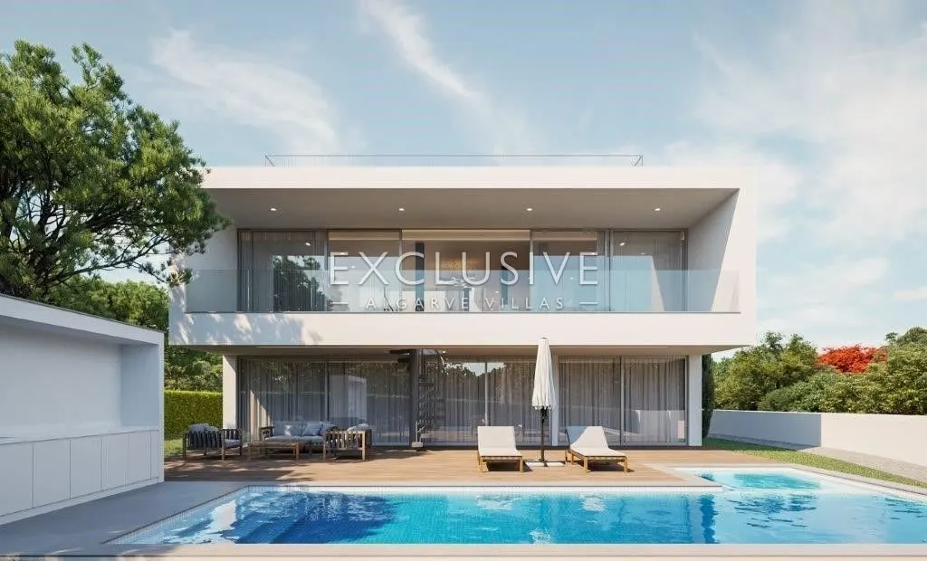 Lagos, Algarve – New-Build Villa with Sea Views, Pool and 5 Bedrooms