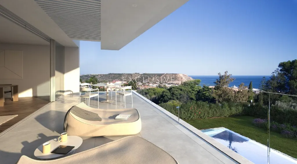 Lagos, Algarve – Modern Villa with Sea Views, 4 Bedrooms
