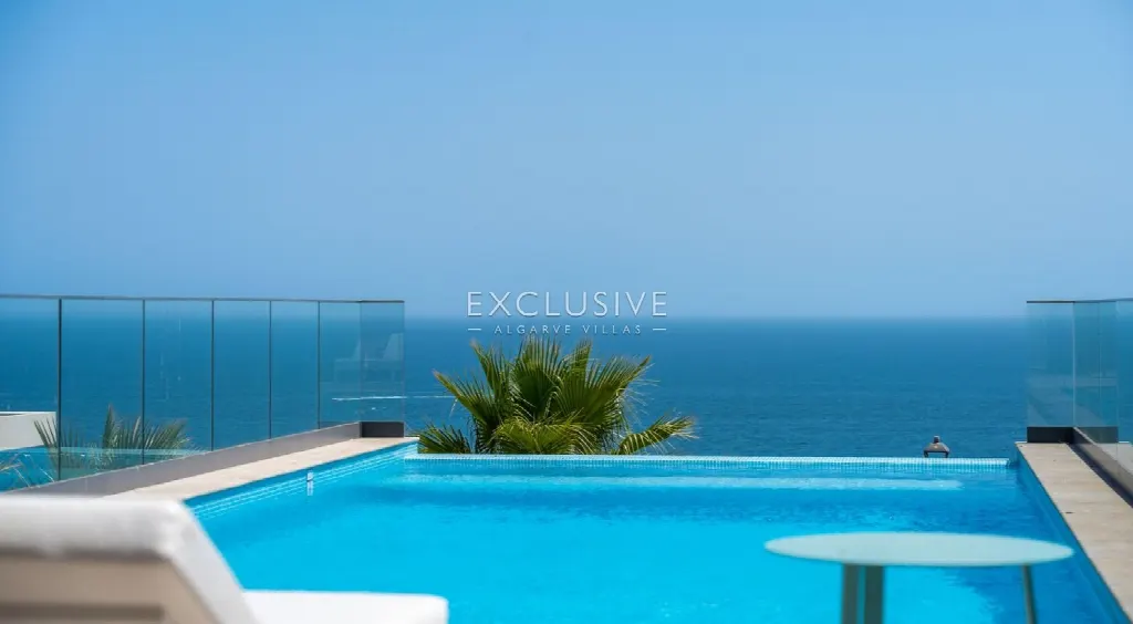 Lagos, Algarve – Modern Sea-View Villa, 4 Bedrooms