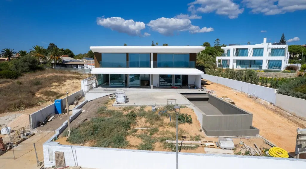 Lagos, Algarve – Designer Villa with Sea Views, 4 Bedrooms