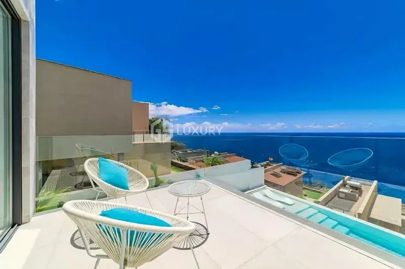 Santa Cruz de Tenerife, Tenerife – Infinity Pool Villa, 3 Bedrooms