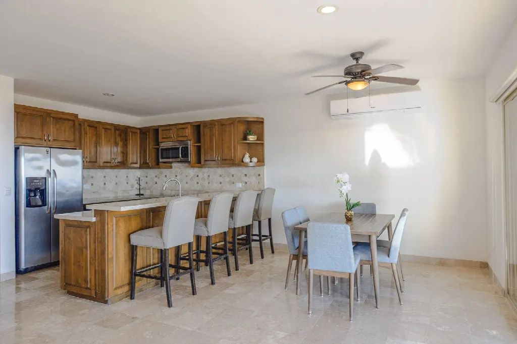 Cabo Corridor, Baja California Sur – Ocean View Penthouse, 2 Bedrooms