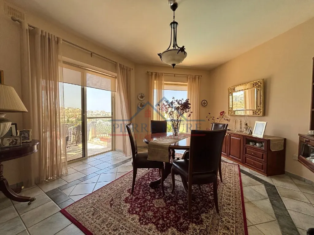 Mellieha, Malta – Elevated Bungalow, Sea Views, 3 Bedrooms