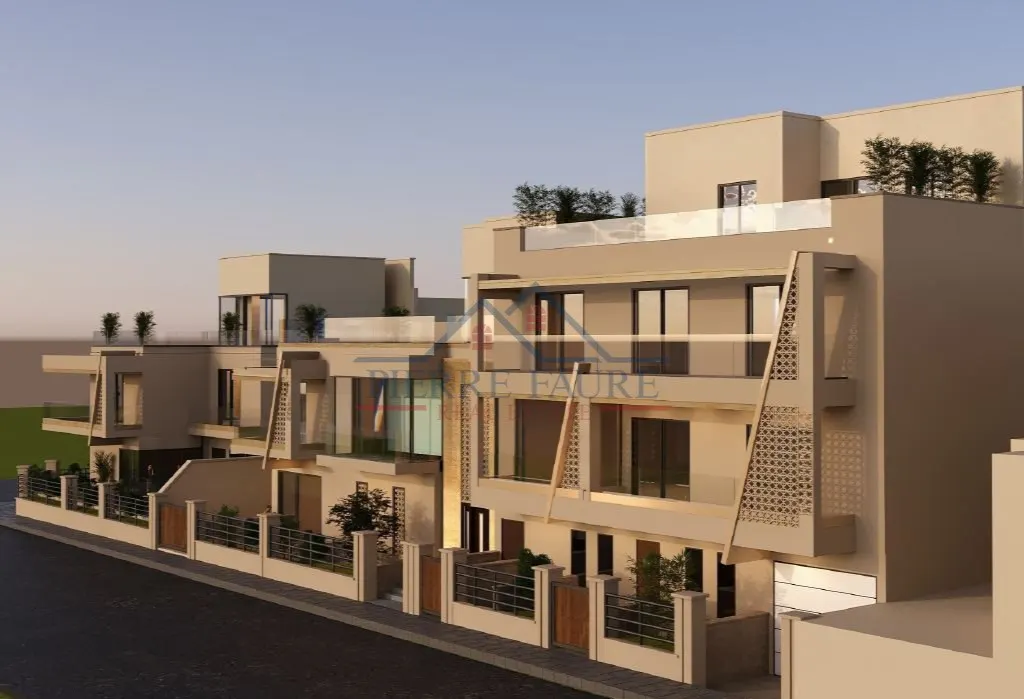 Naxxar, Malta – Corner Villa with Roof Terrace, 4 Bedrooms