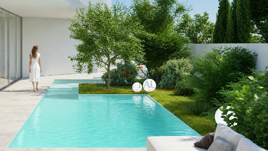 Kappara, Malta – Villa with Pool, Lift and 3 Bedrooms