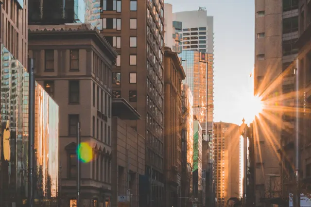 Equity when buying real estate: Monthly burden, rolling equity & Co!