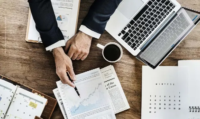 Real estate balance sheet / profitability: income properties, real estate purchase and cash flow optimisation