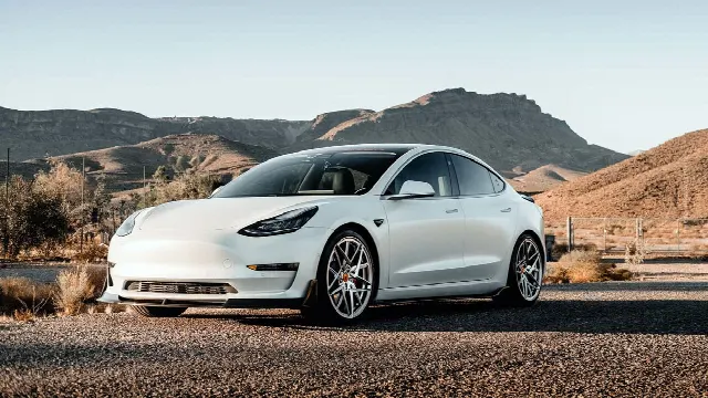 “Tesla killer” NIO: share price, battery, range compared – China Cars