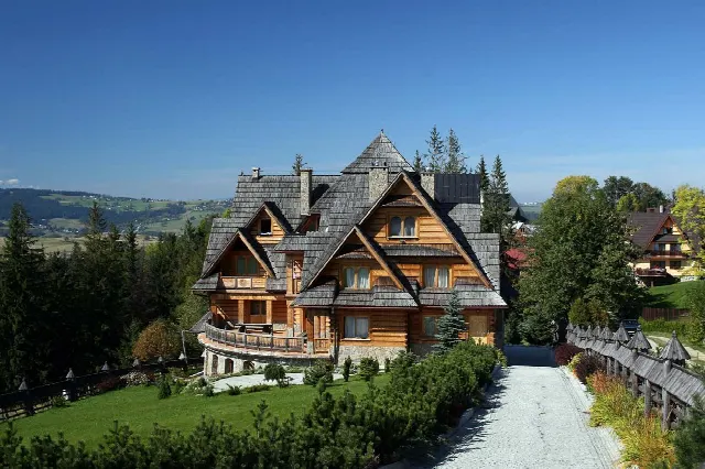 Mistakes when buying real estate: self-interest, bad location, resale value & Co!