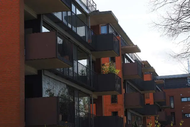 Sell an apartment with a tenant: Rights, obligations & special considerations