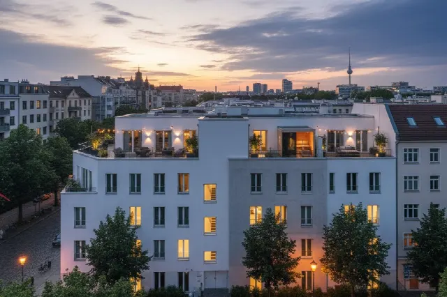 Modern townhouse with three roof terraces