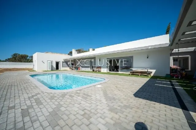 Single-Storey Golf Villa, 4 Bedrooms, Pool