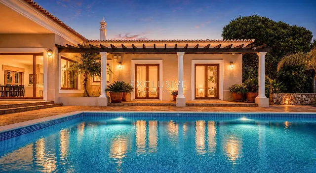 Sea-View Villa with Pool, 4 Bedrooms
