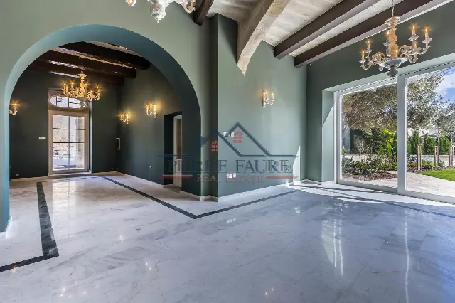 17th-Century Palazzo, Citrus Grove, 7 Bedrooms