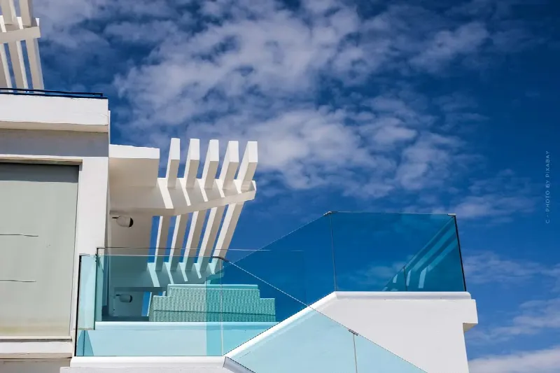 Terrace apartment: definition, costs, advantages & disadvantages for tenants and buyers