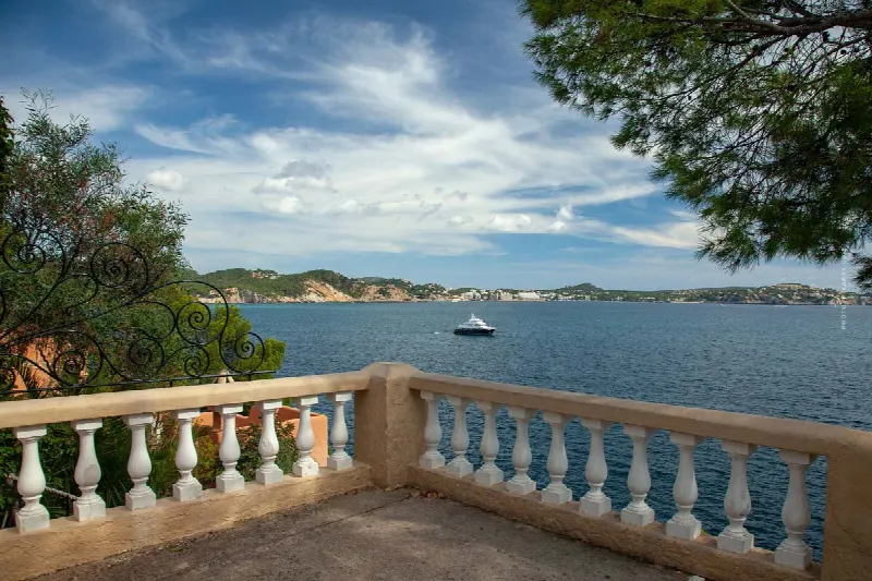 Villas on Mallorca: Pinterest photos of Son Vida, Bendinat, Santa Ponsa & more