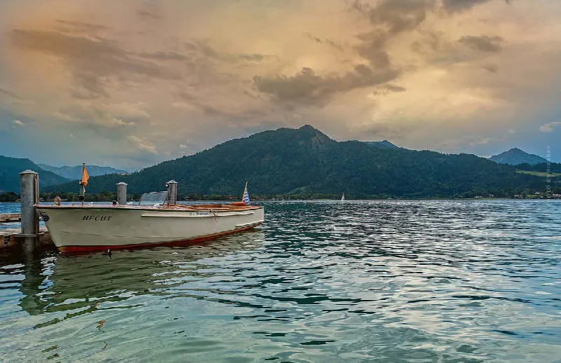 Lake Starnberg: most expensive roads & real estate in the five-lake region