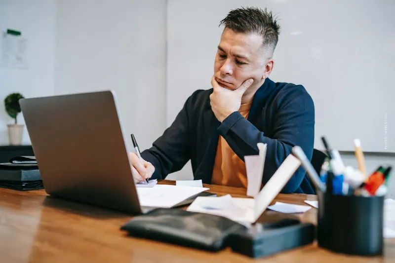Sell an apartment without a real estate agent: Checklist and tips on process, costs & Co.