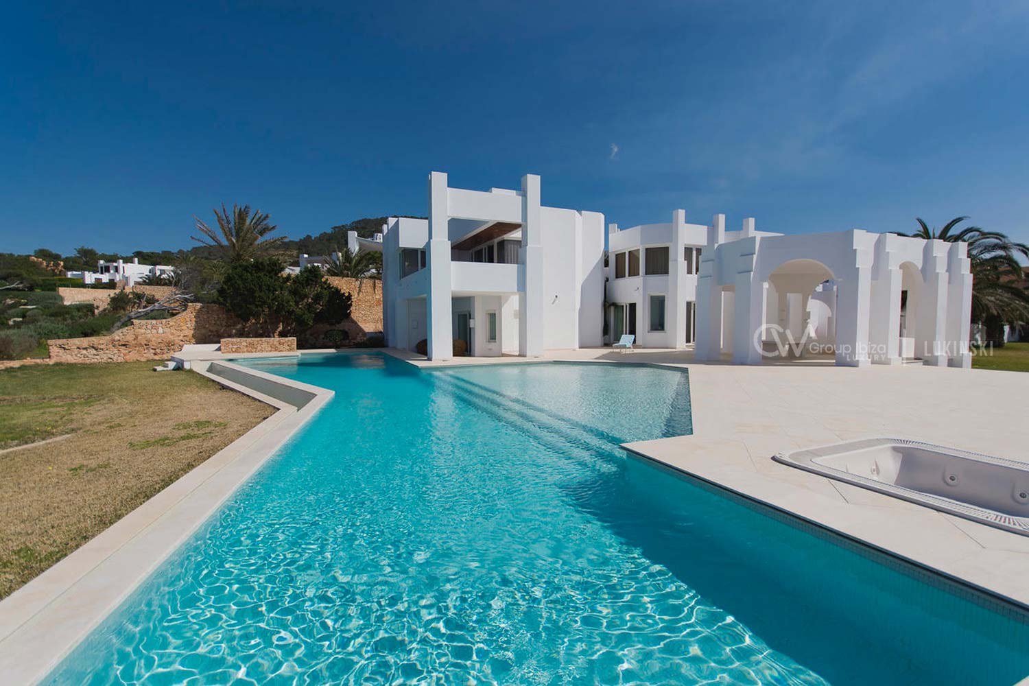 Ibiza, Spain – Villa with direct access to the sea in Calo d en real