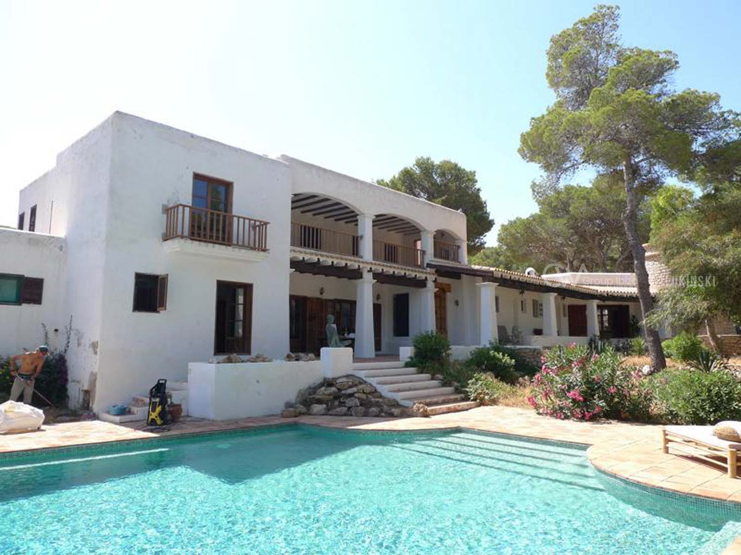 Ibiza, Spain – Local villa to feel good in Cala Vadella