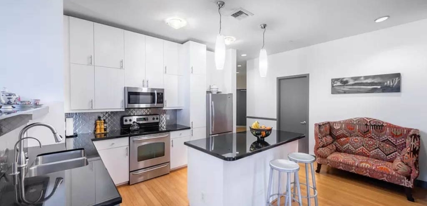 Los Angeles, CA 90010 – 3810 Wilshire Blvd APT 1105 – $845,000