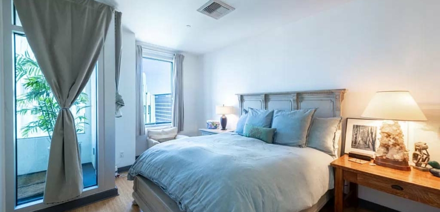 Los Angeles, CA 90010 – 3810 Wilshire Blvd APT 1105 – $845,000