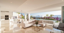 Marbella, Spain – Beautiful villa with sea view in Rio Real- € 1.690.000