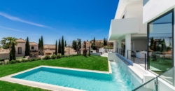 Marbella, Spain – Extravagant villa with waterfall – € 2.950.000