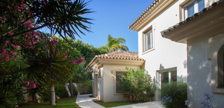 Marbella, Spain – Beautiful spanish style villa in Elviria- € 1.590.000