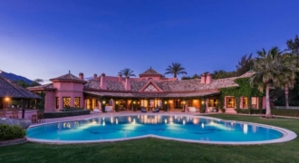 Marbella, Spanien – Property with Tenniscourt, King Size Swimming Pool & Co. – $ 14,010,000