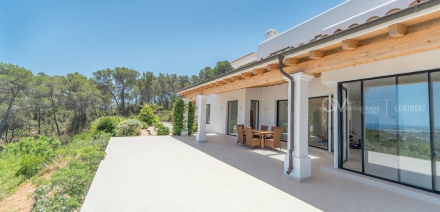 Ibiza, Spain – Villa with dream view in the centre of a mountain in Santa Eulalia – € 4.500.000