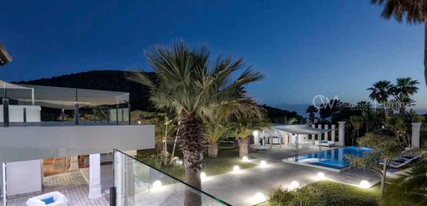 Ibiza, Spain – Luxury villa with private tennis court in Cala Jondal – € 7.200.000