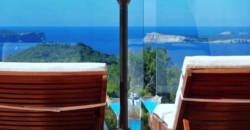 Ibiza, Spain – Luxury villa with direct sea view in Cala Salada – $ 3.870.764