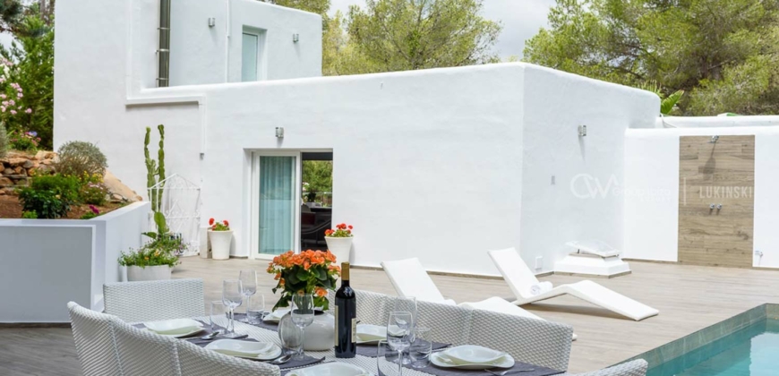 Ibiza, Spain – Modern villa in idyllic Can Furnet – € 1.396.500