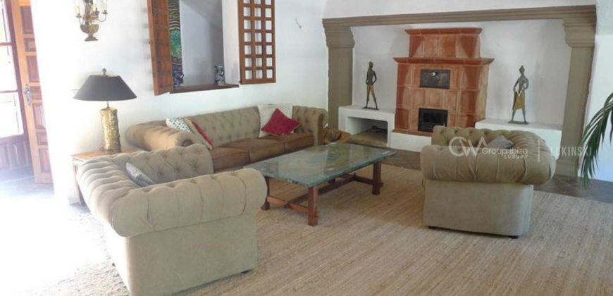 Ibiza, Spain – Local villa to feel good in Cala Vadella – $ 4.424.983