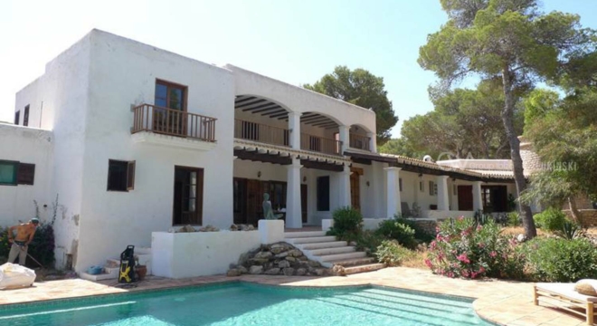 Ibiza, Spain – Local villa to feel good in Cala Vadella – $ 4.424.983