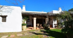 Ibiza, Spain – Authentic villa in the heart of the island in Santa Gertrudis – $ 3.930.000